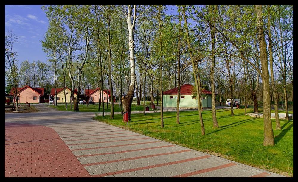 Sárkány Apartman, Sárkány Wellness és Gyógyfürdő Nyírbátor Extérieur photo